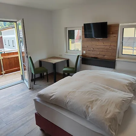 Hostel Bad Goisern * باد غويسرن