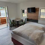 Hostel Bad Goisern * Bad Goisern