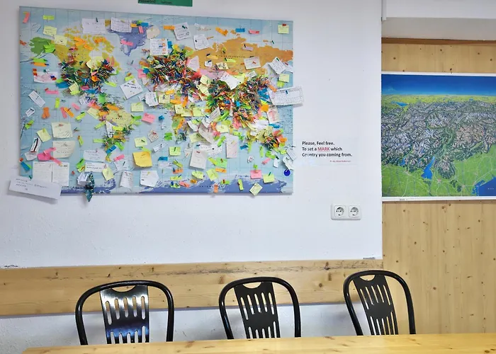 Hostel Bad Goisern Хостел *