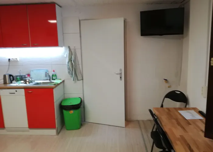 Hostel Bad Goisern Хостел *